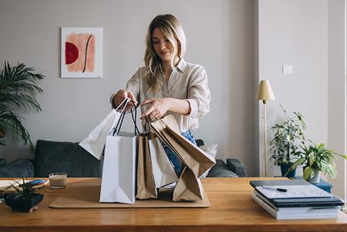 Éviter la surconsommation et vivre plus simplement: 5 grands avantages